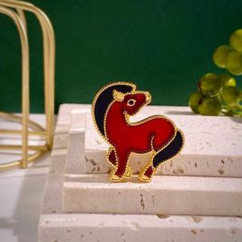 Picture for category Van Cleef Arpels Brooch